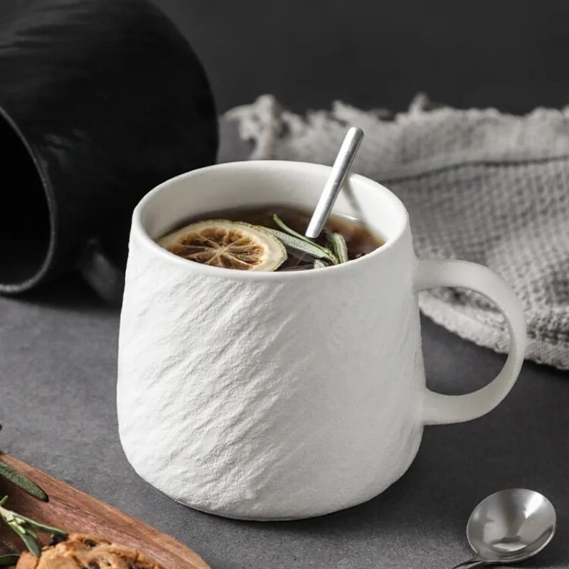 Alvoro Textured Mug