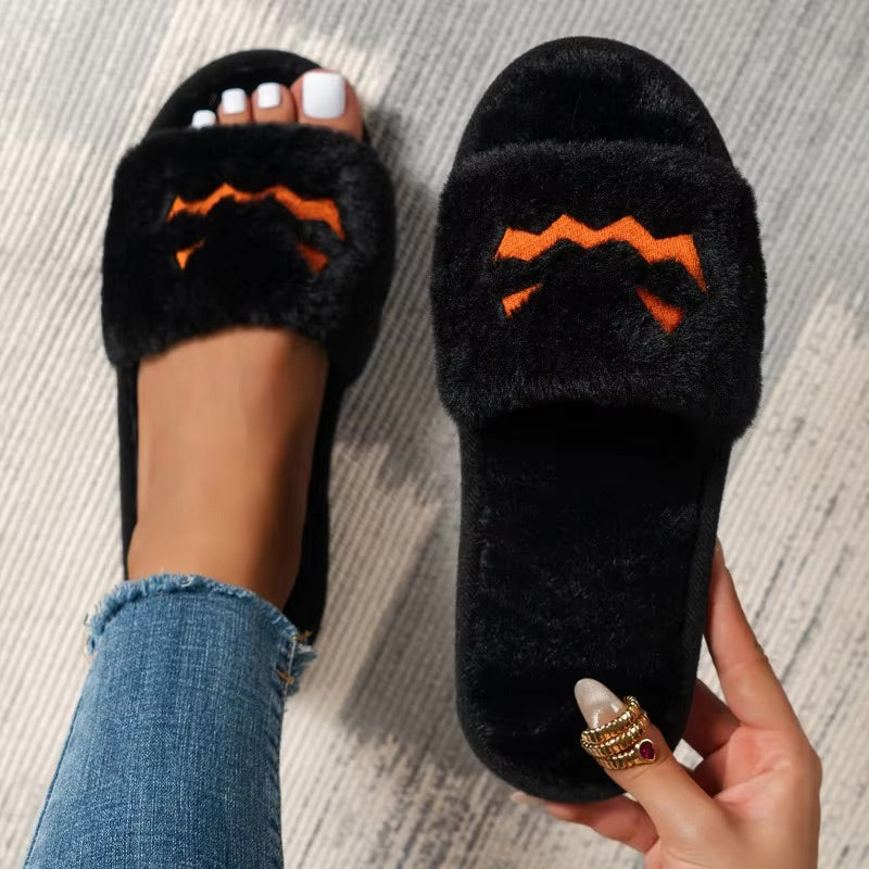 Suca Plush Slippers