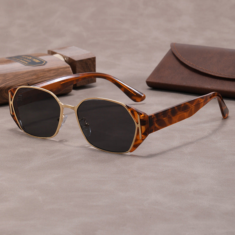 Quinn Retro Sunglasses