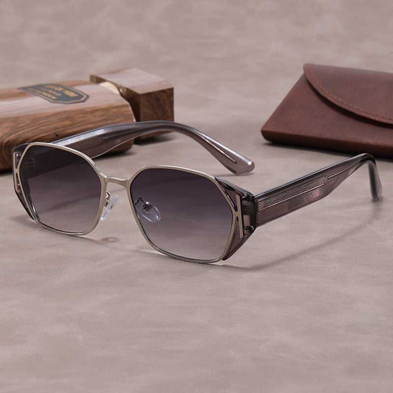 Quinn Retro Sunglasses