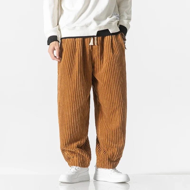 Comodo Corduroy Pants