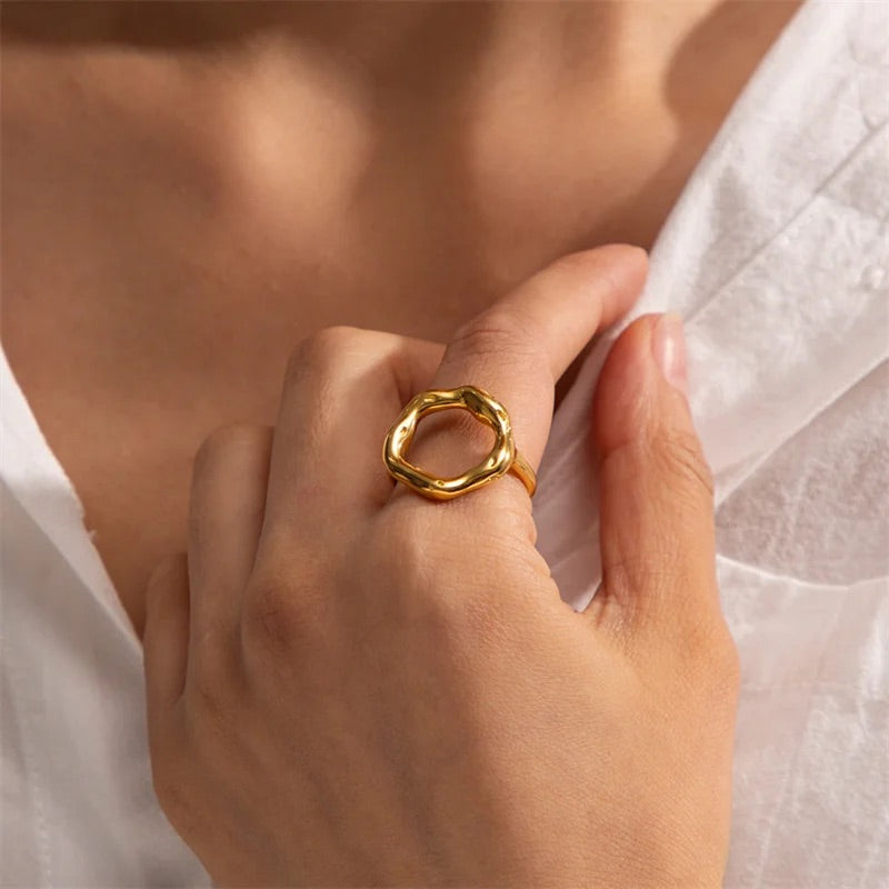 Fusa Gold Ring