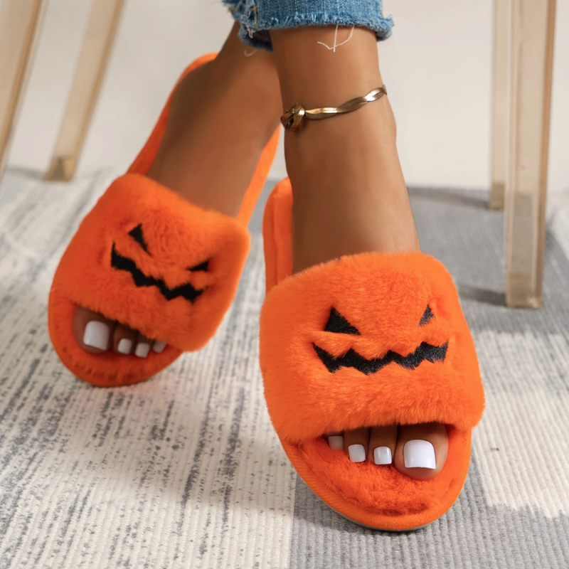 Suca Plush Slippers