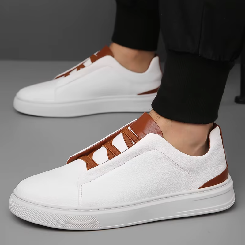 Involto Leather Sneaker