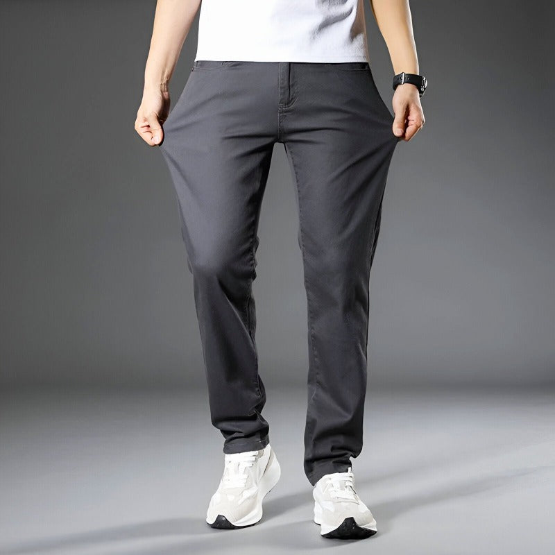 Veno Tapered Jeans